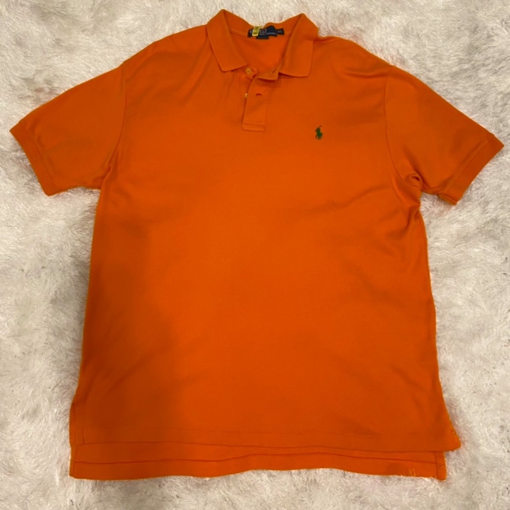 Fairly new short sleeve button up